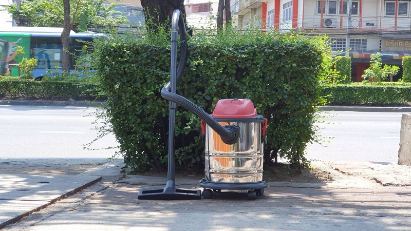 เครื่องดูดฝุ่น ดูดน้ำ 1 มอเตอร์ THUNDER POWER รุ่น TD-VC20